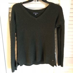 American Eagle Dark Green Sweater